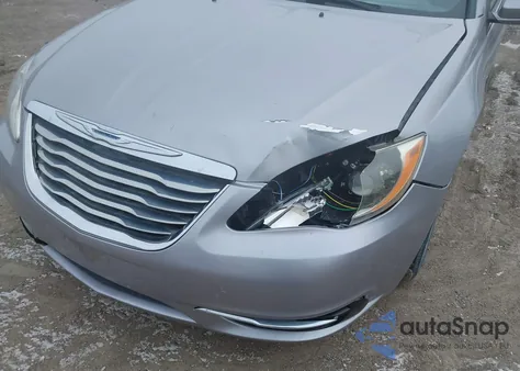 2013 Chrysler 200 Touring из США, поврежденный, VIN 1C3CCBBGXDN560163